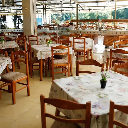 Green Park Hotel